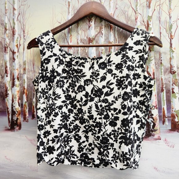 Vintage Black and White Floral Blouse - Picture 2 of 5
